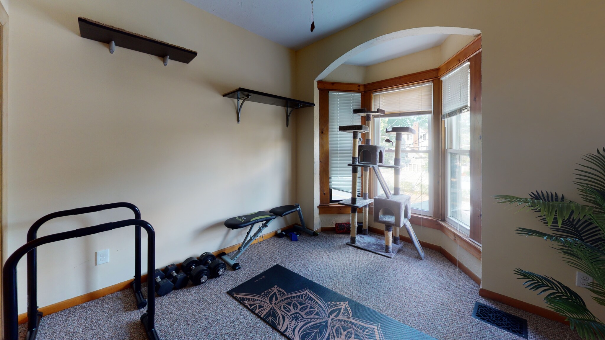 395 Lexington St, Auburndale