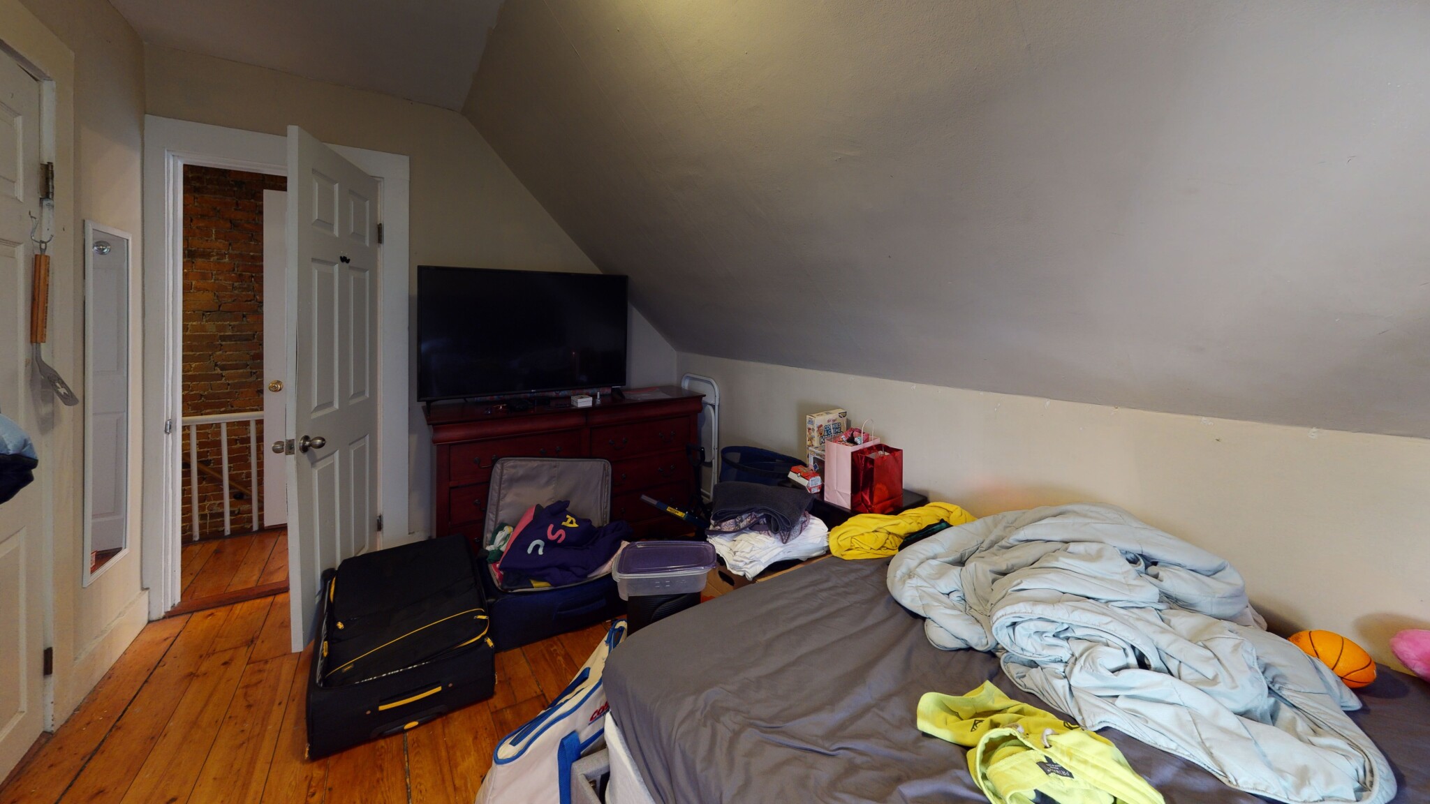 43 Pratt St, Allston