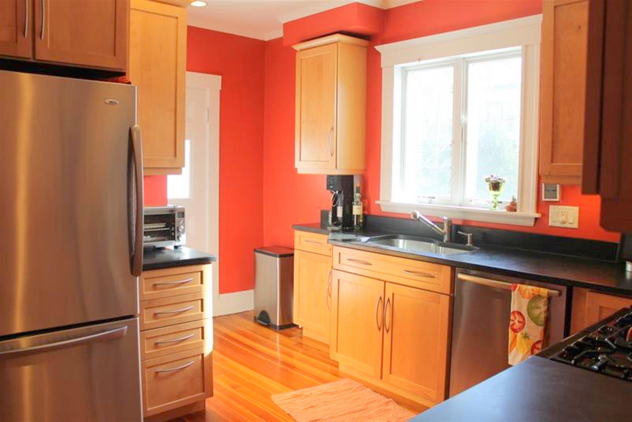 25 Leonard St, Powderhouse