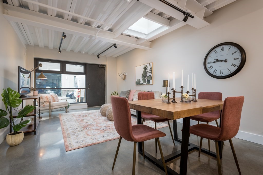 305 Webster Ave, Inman Square