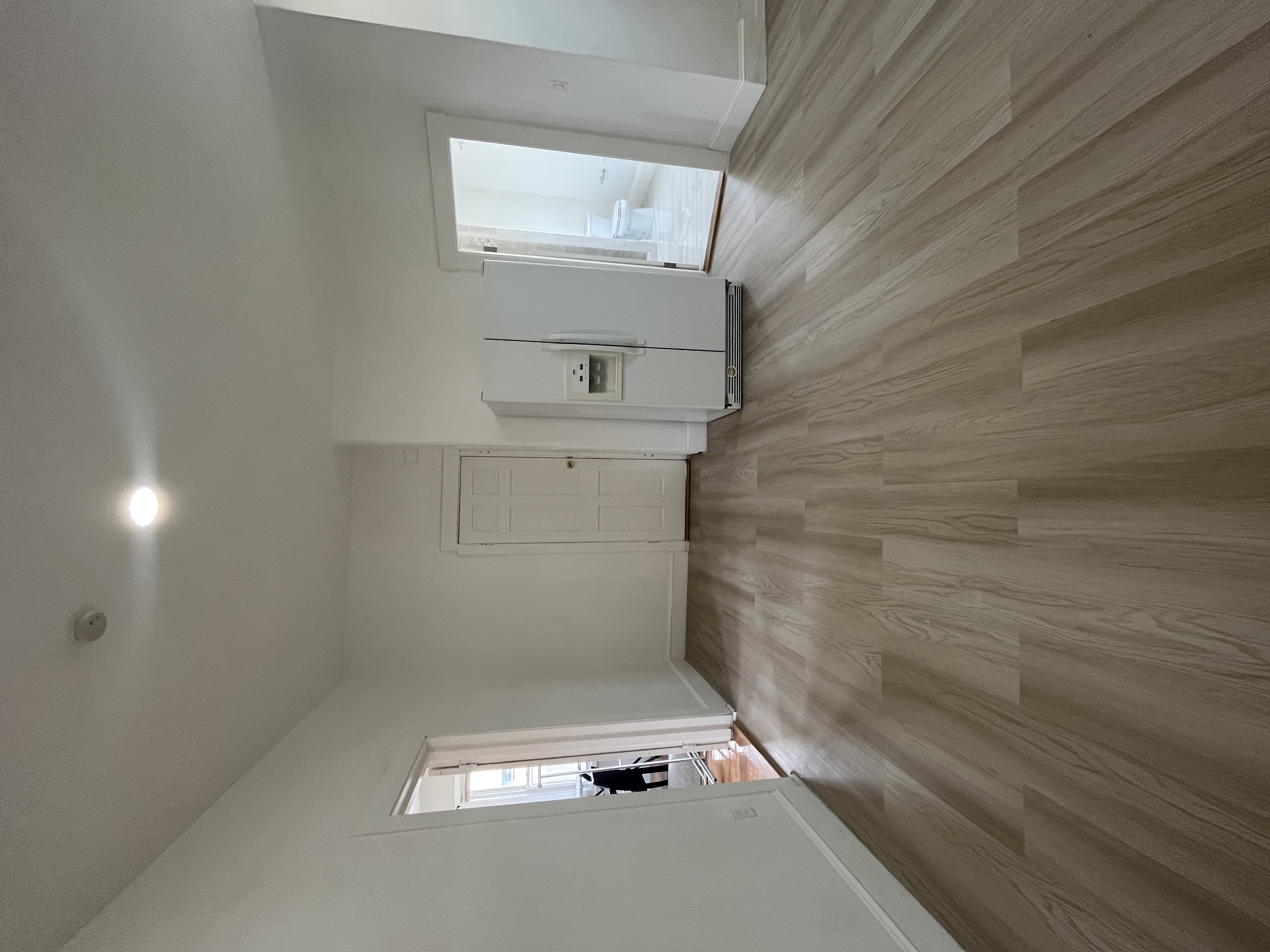 56 Pinckney St, East Somerville