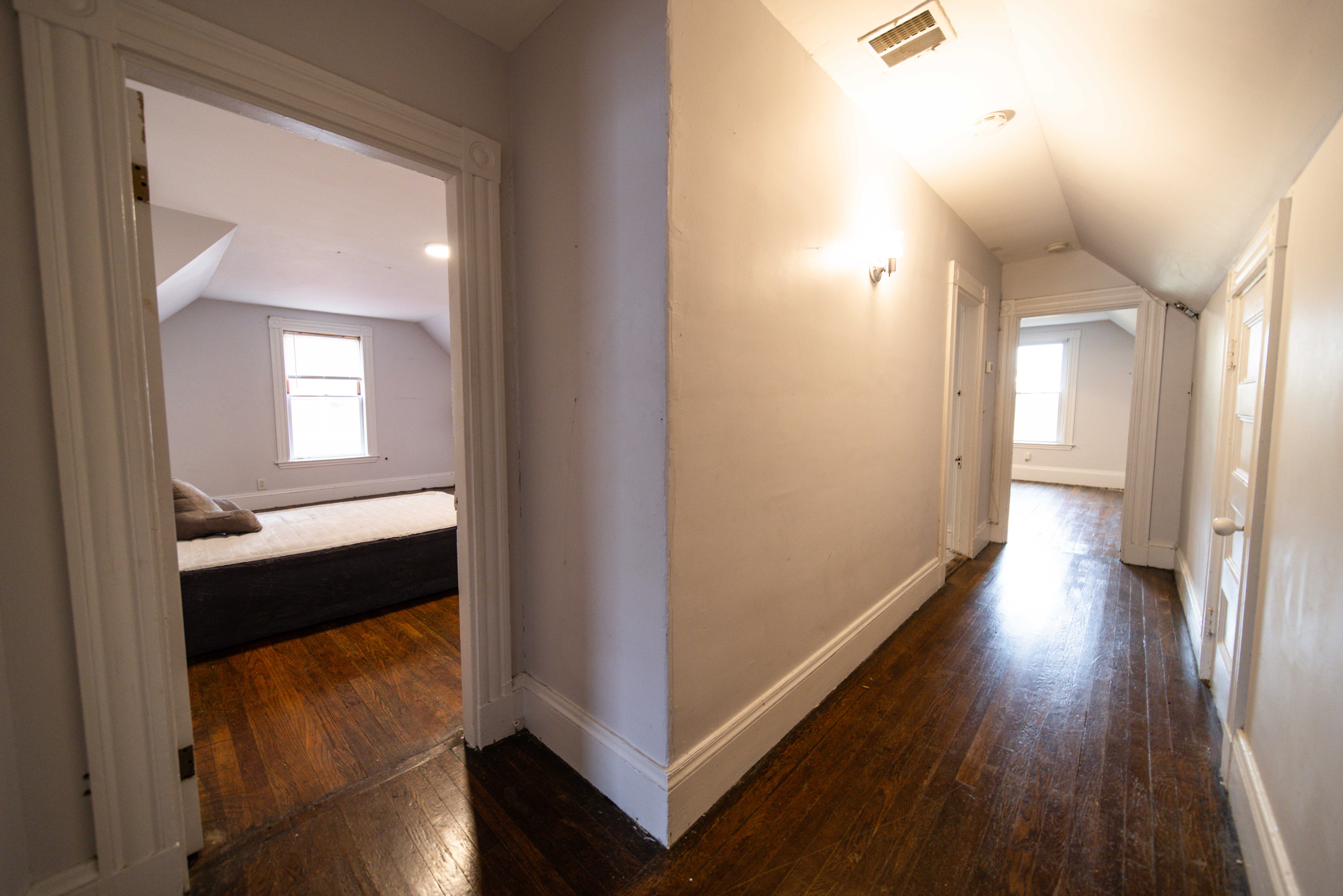 8 Dennison St, Roxbury