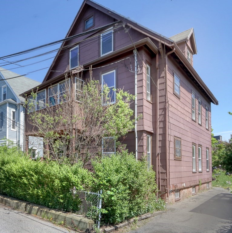 5 Standford Ter, Porter Square