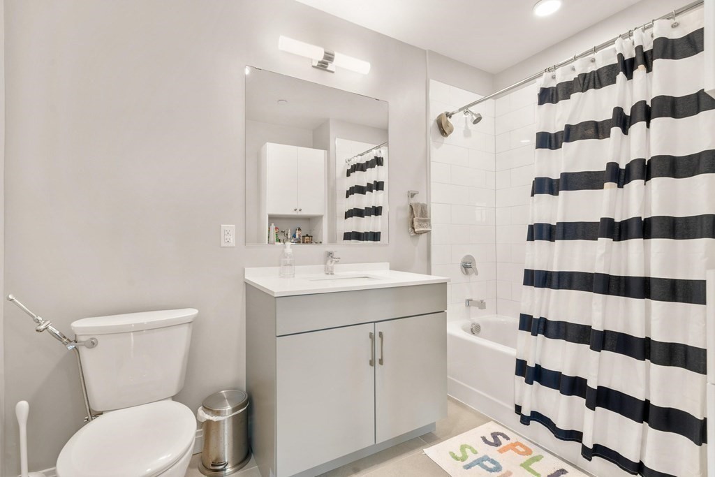 3531 Washington St, Jamaica Plain