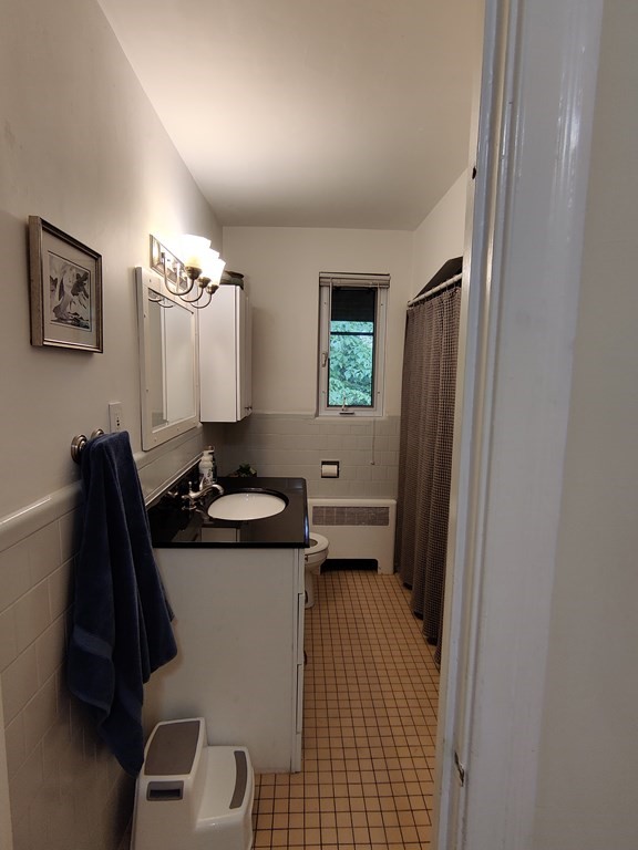 64 Gardner Rd, Coolidge Corner