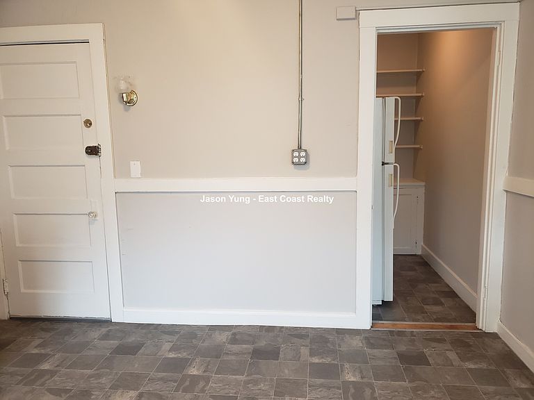 228 South St, Jamaica Plain