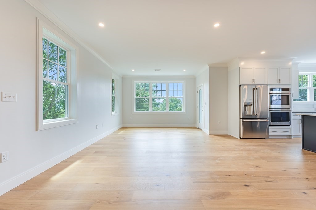 59 Hemman St, Roslindale