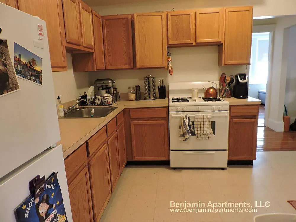 1788 Beacon St, Brookline Hills