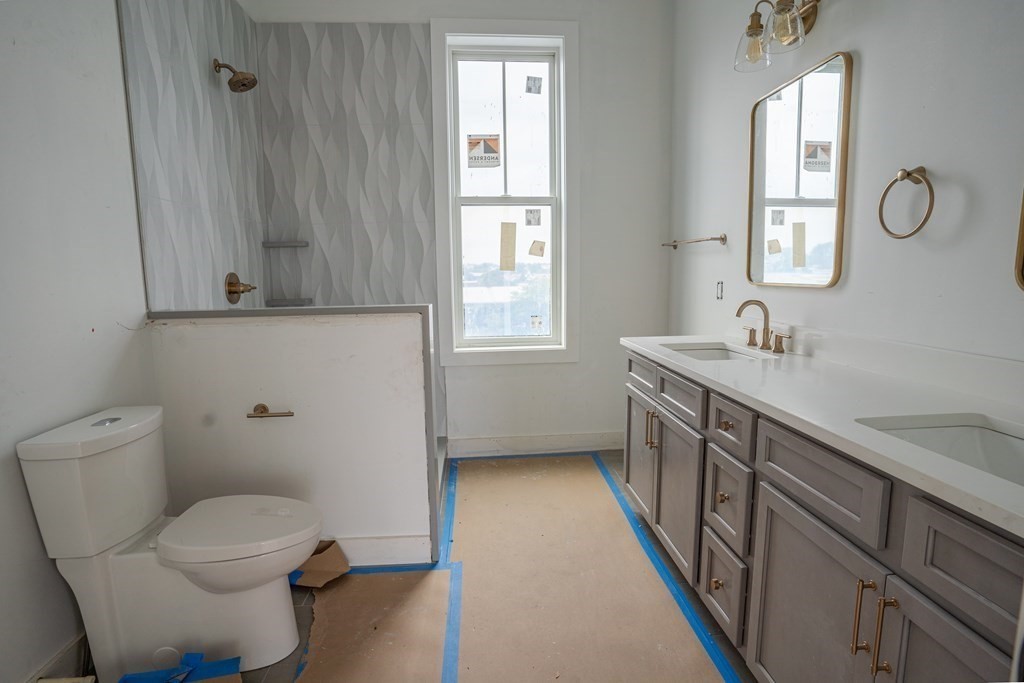 17 West Bellflower, Dorchester