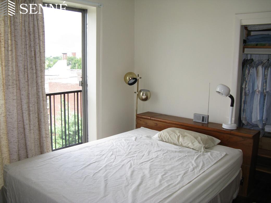 9 Chauncy St, Harvard Square