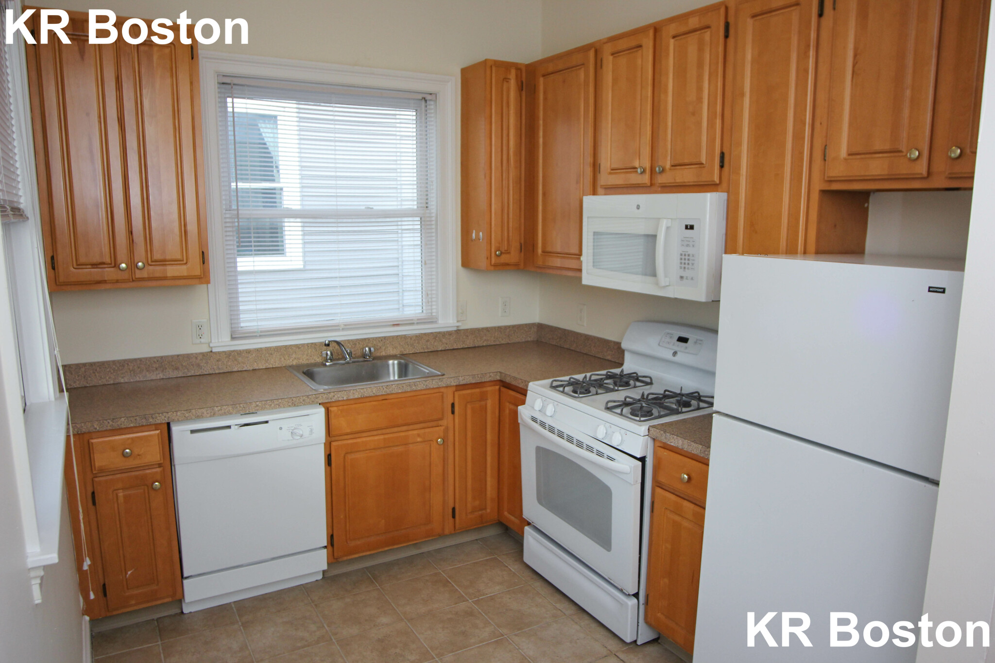 9 Gardner Ter, Allston