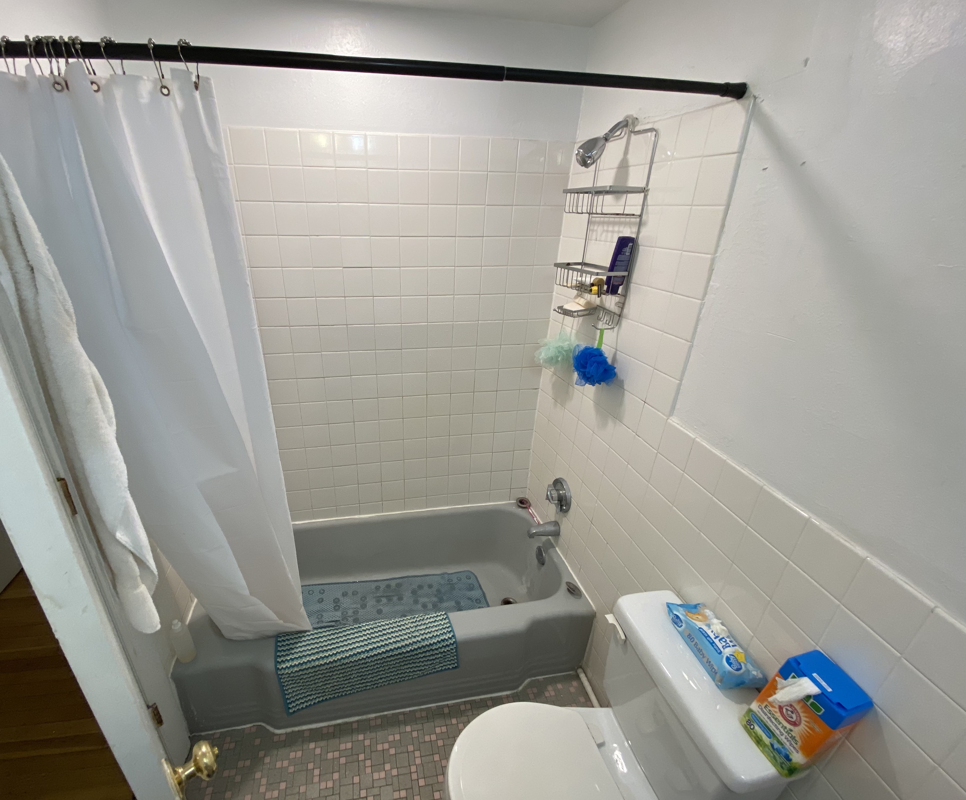 33 Lancaster Ter, Washington Square