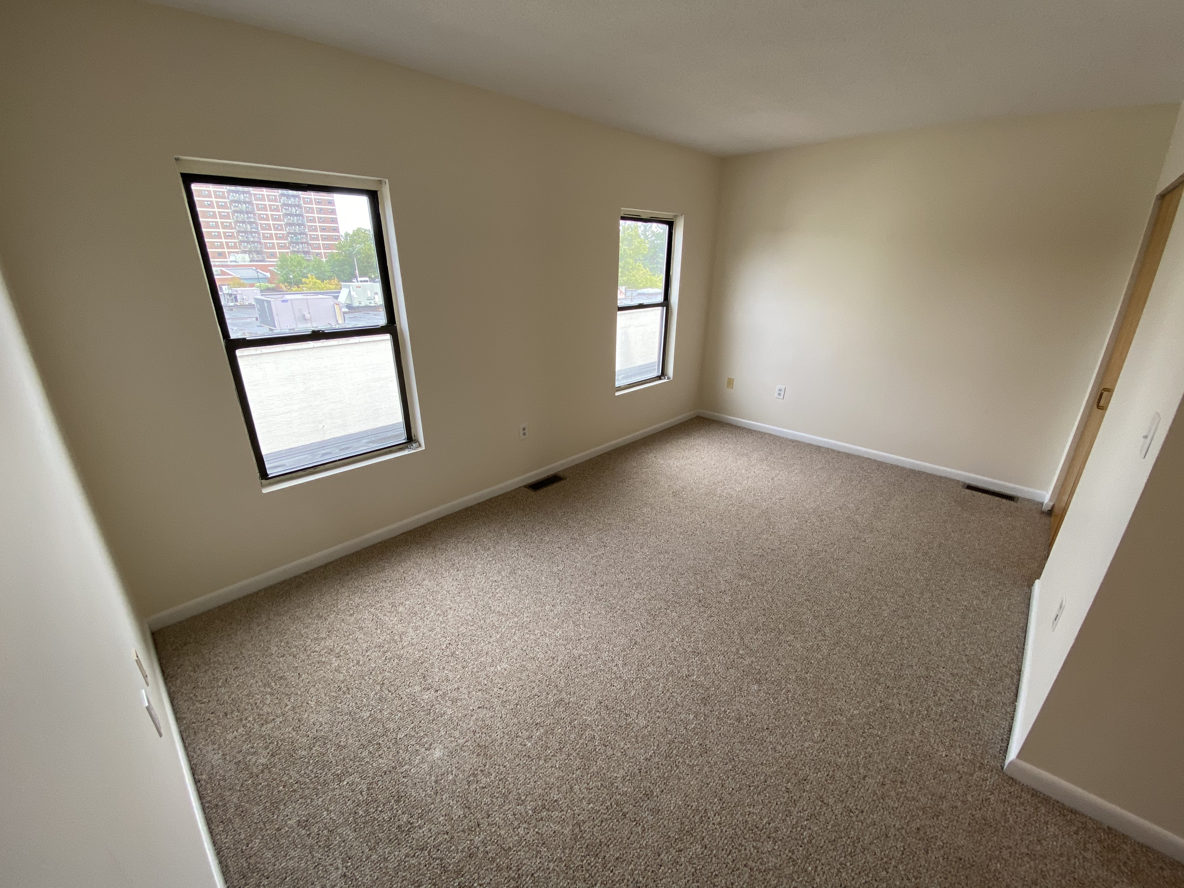 65 Riverside Ave, Medford