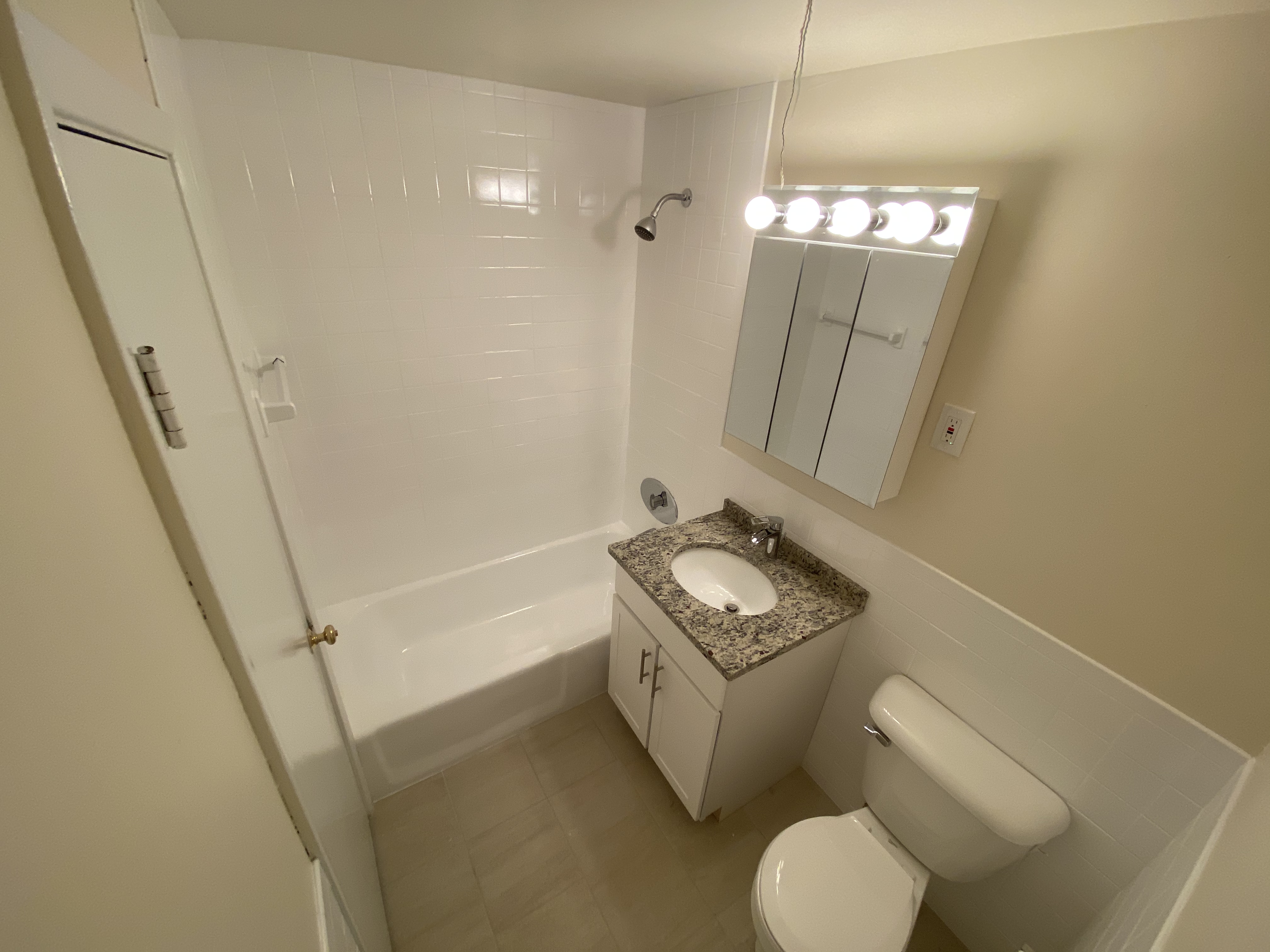 24 Whites Ave, Watertown