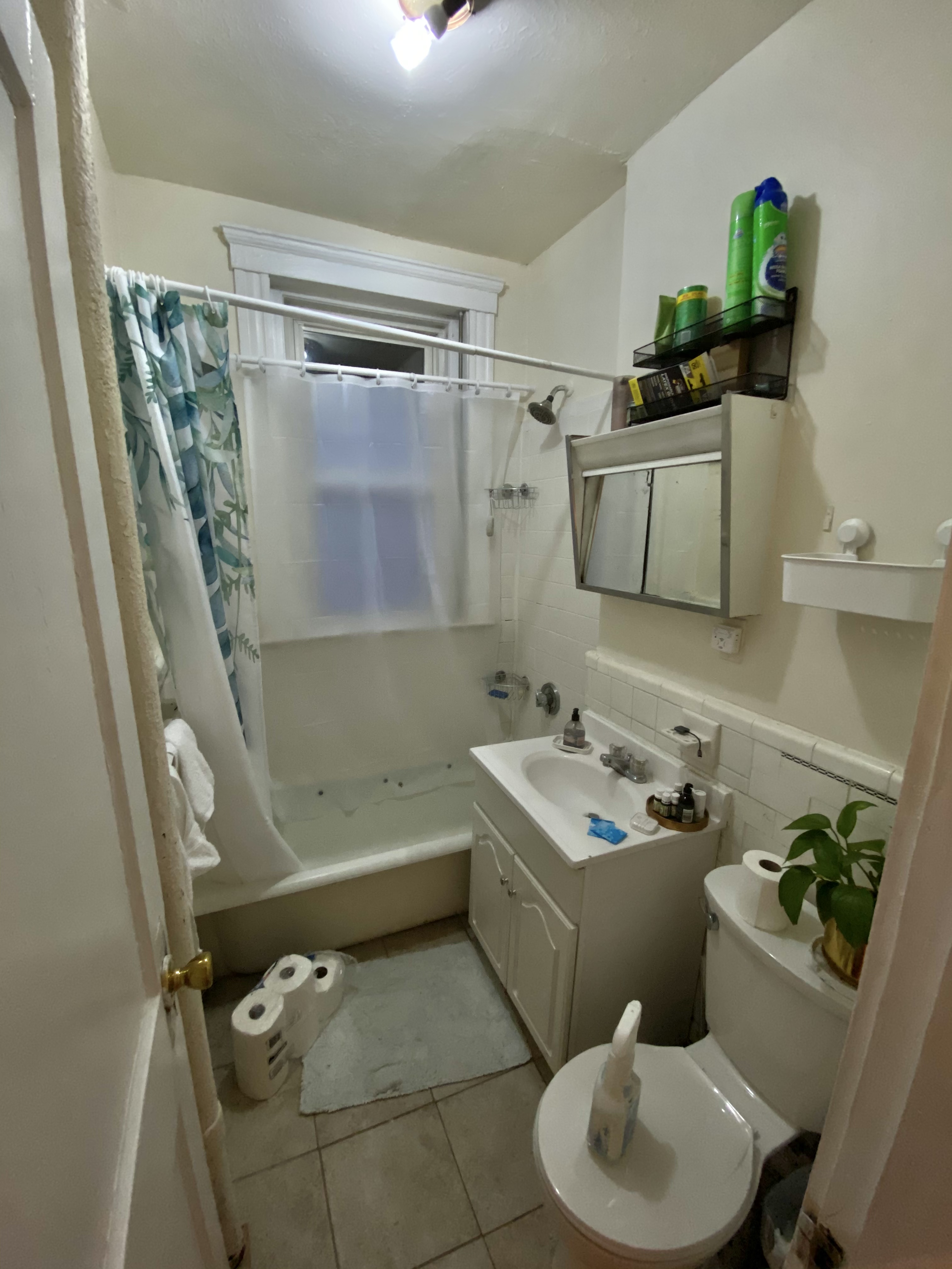 135 Washington St, Brighton