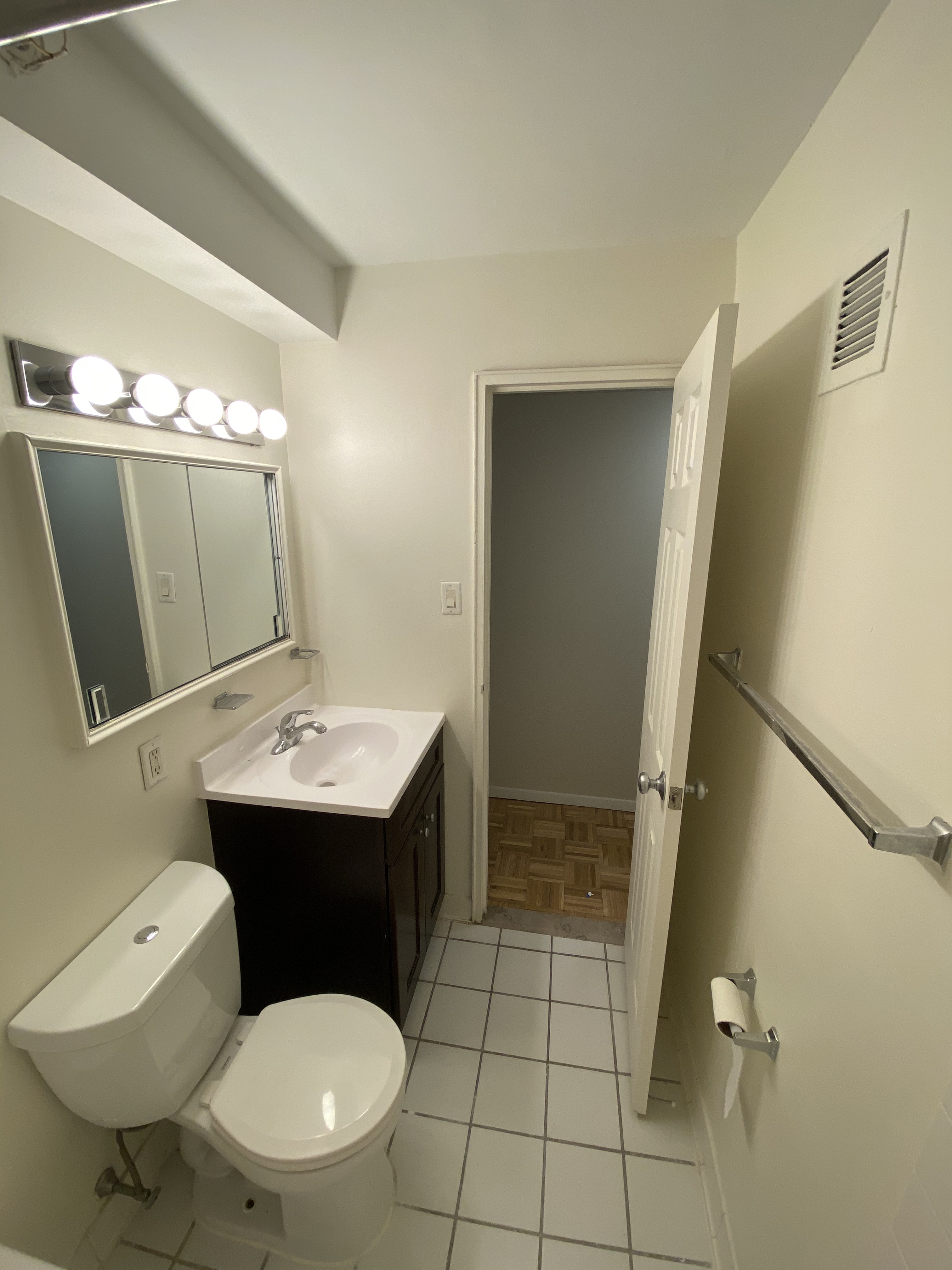 185 Freeman St, Coolidge Corner