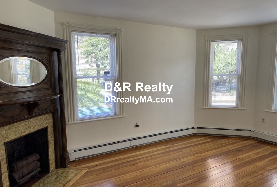 9 Magazine St, Central Square