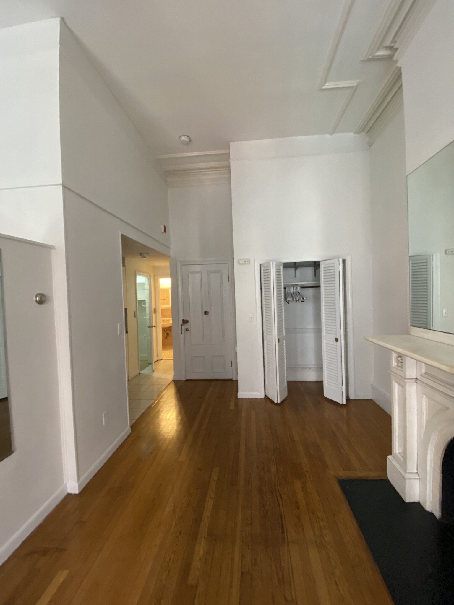 9 Marlborough, Back Bay