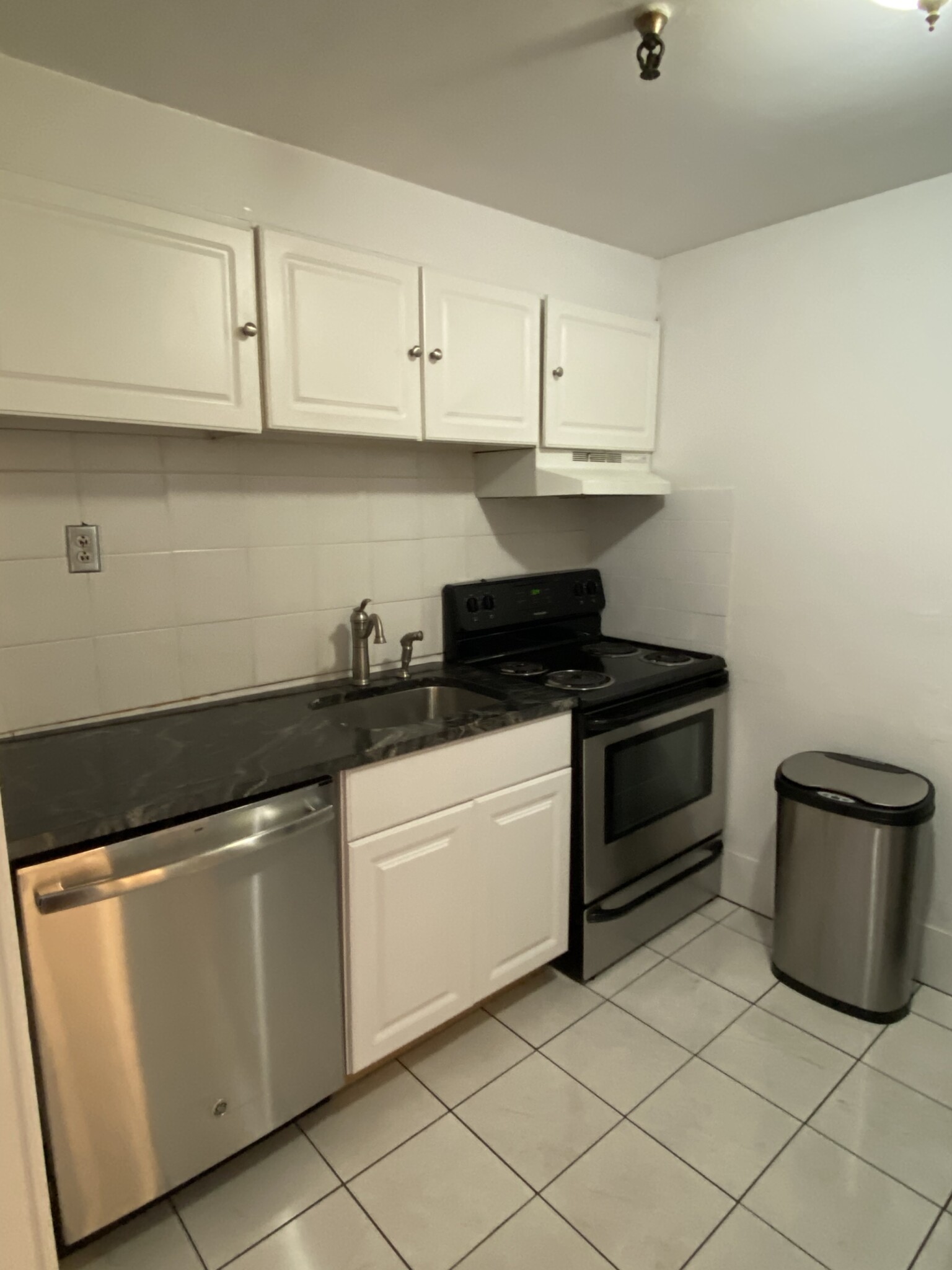 9 Marlborough, Back Bay