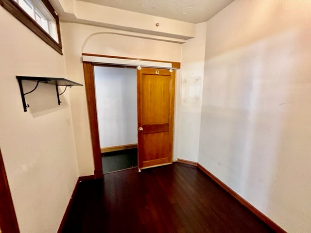 300 North St, North End