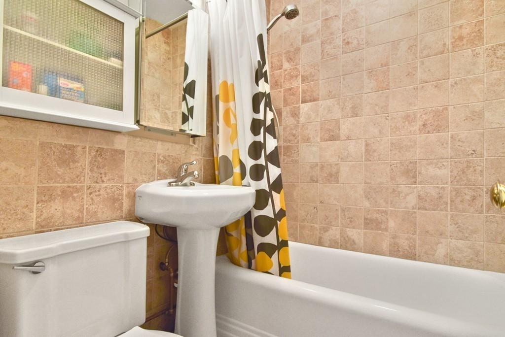 8 Garrison, Back Bay