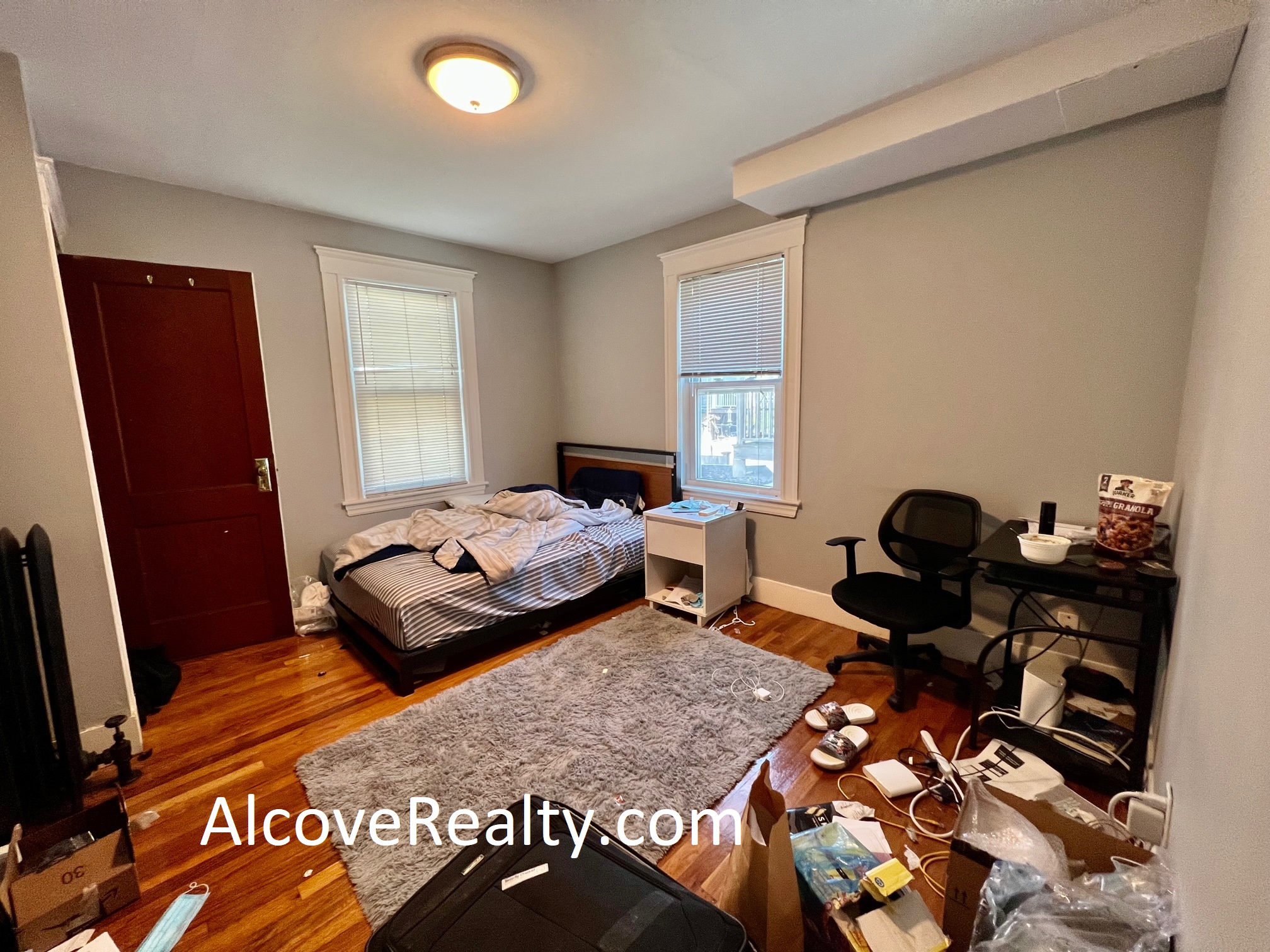 39 Sterling St, Teele Square