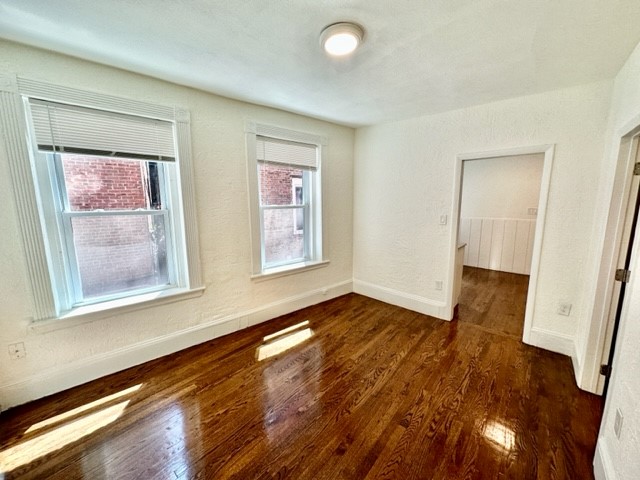 4 Garden Court St, North End