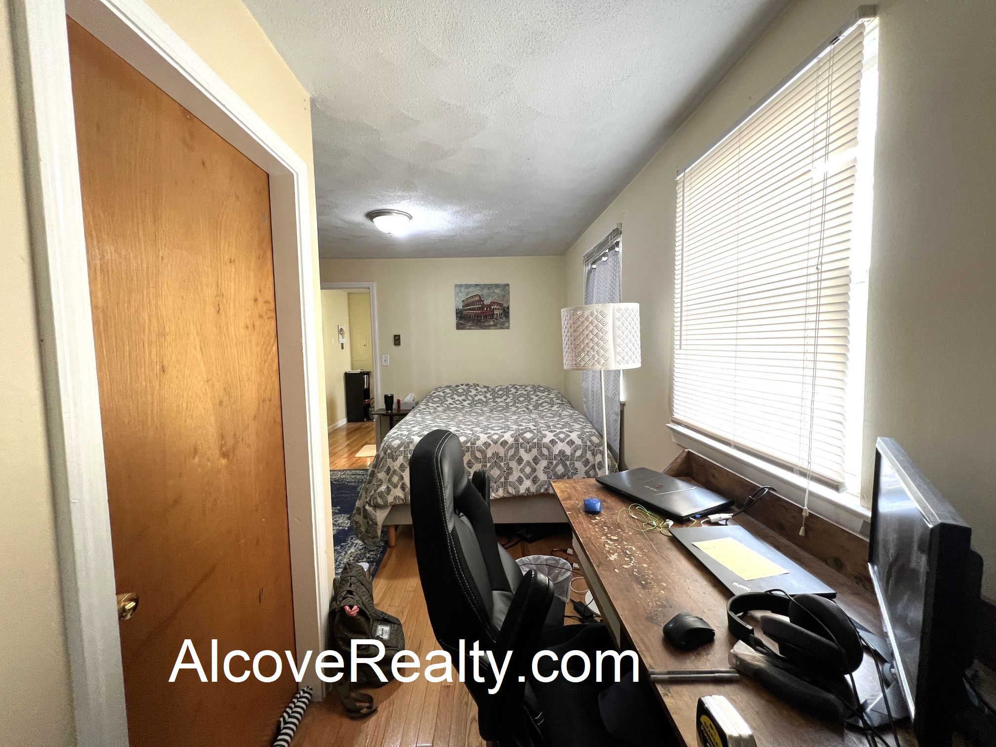 217 Holland St, Davis Square