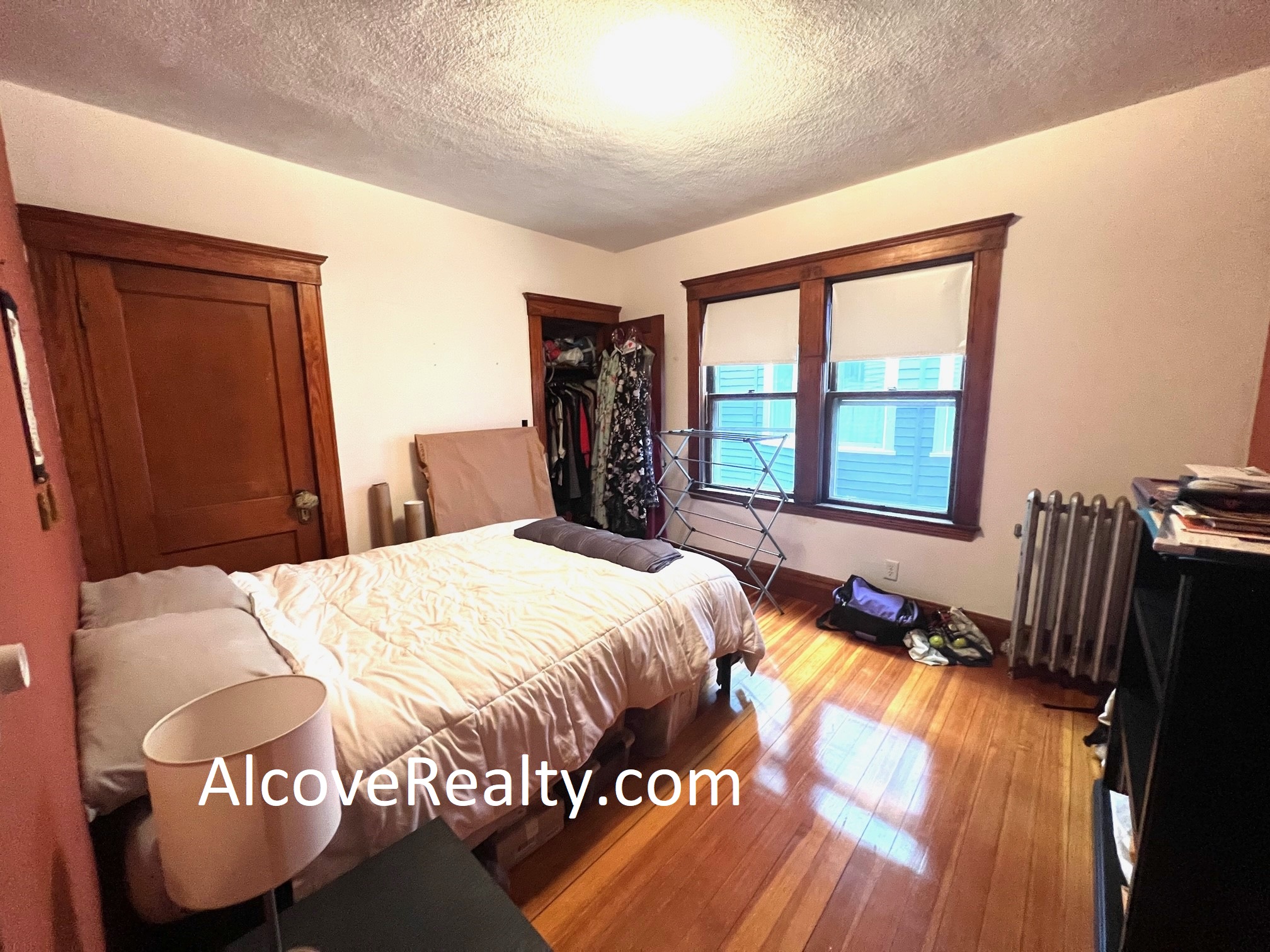 11 Leonard Ave, Teele Square