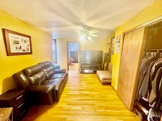 22 Thacher St, North End