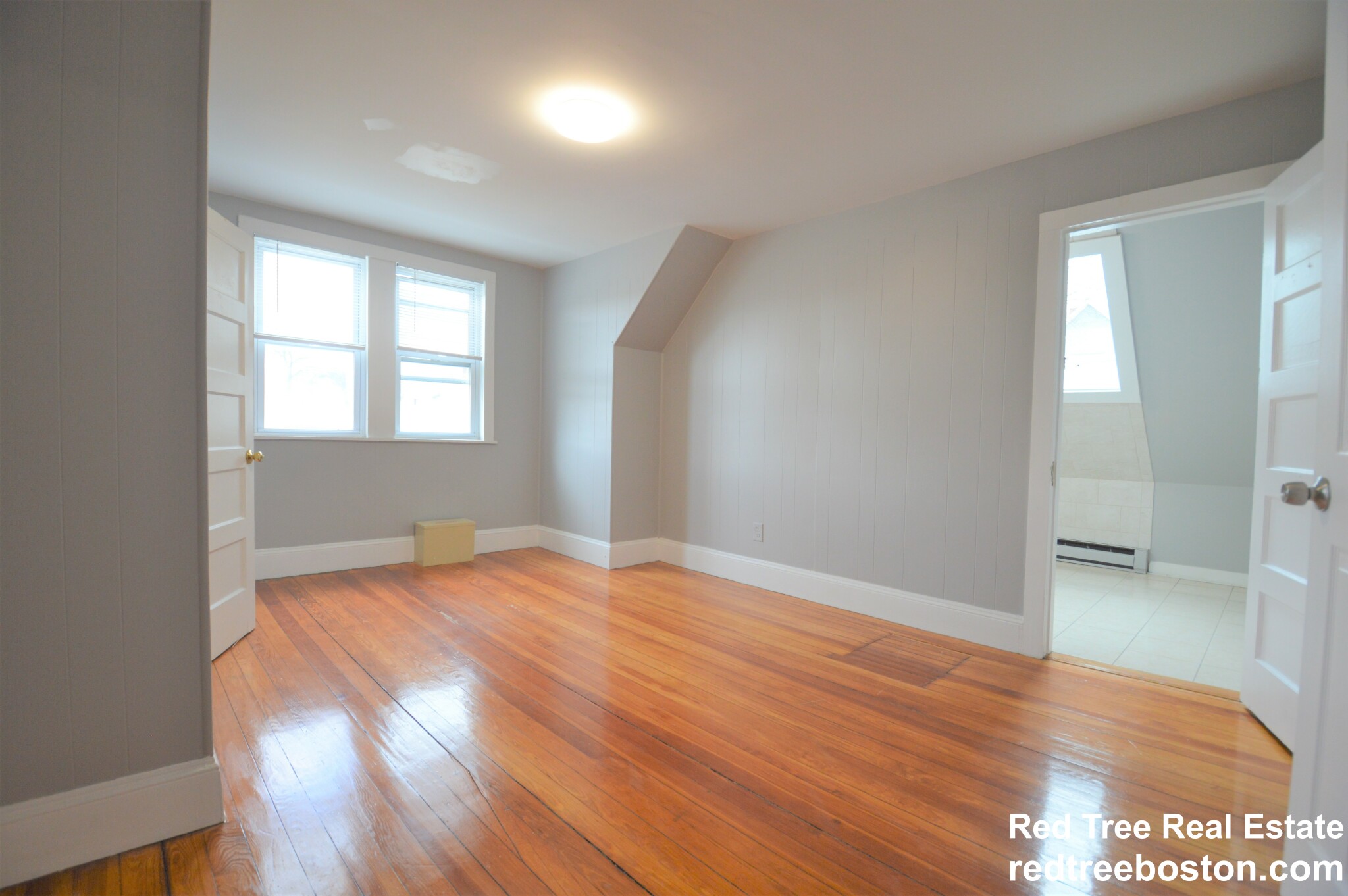 40 Newcastle Rd, Brighton