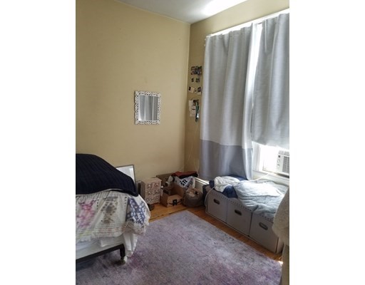 341 Cambridge St, East Cambridge