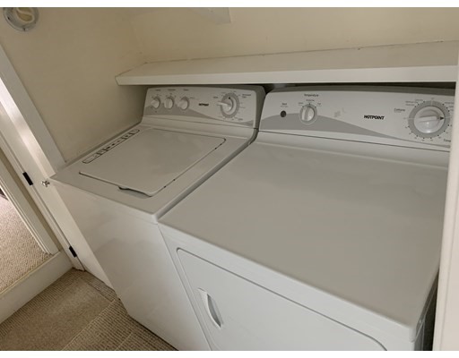 8 Camden Pl, Harvard Square