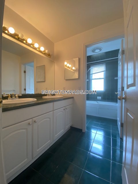 44 Champney St, Brighton