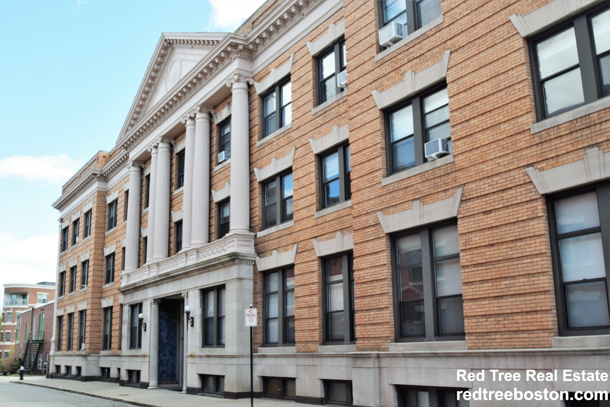 9 Sewall Ave, Coolidge Corner