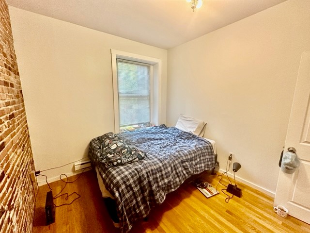 11 Unity St, North End