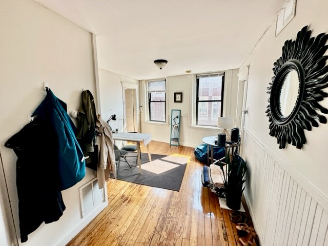 11 Charter St, North End