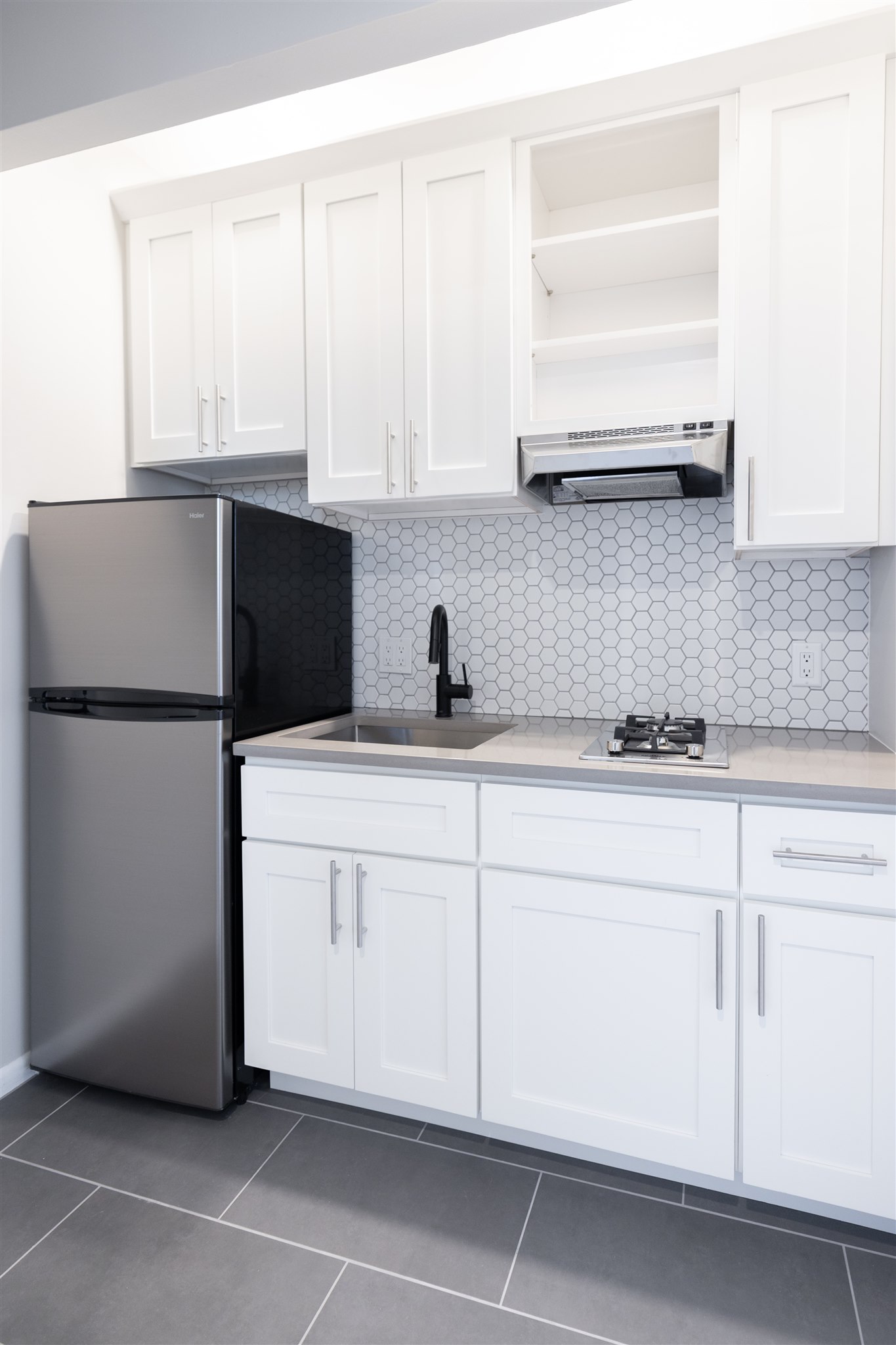 158 Saint Botolph St, Back Bay