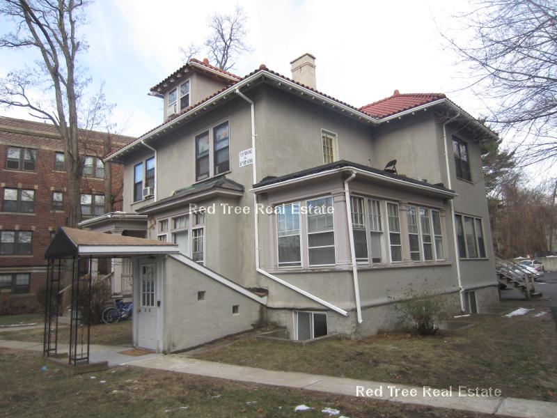 163 Strathmore Rd, Brighton