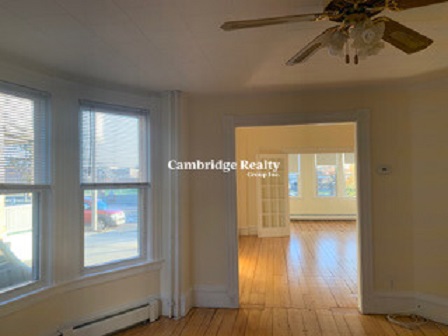 547 Broadway, Magoun Square