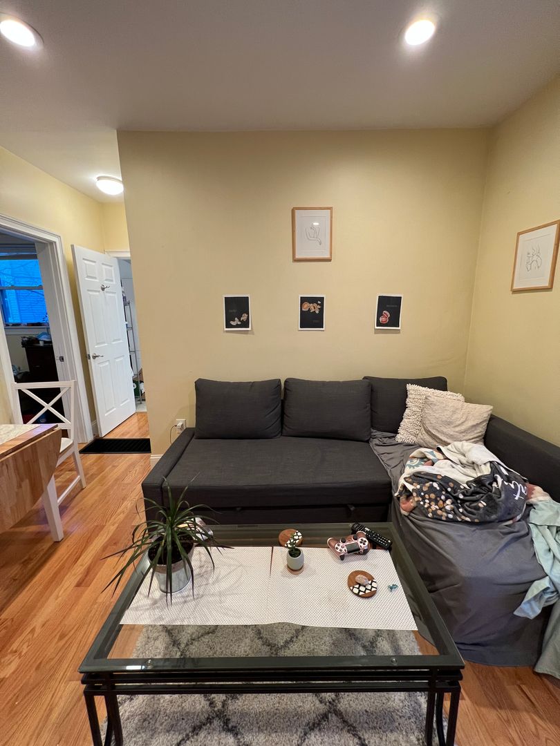 87 Morrison Ave, Davis Square