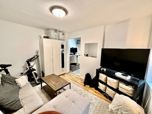 220 Hanover St, North End