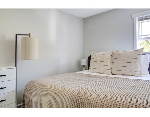 241 E St, South Boston