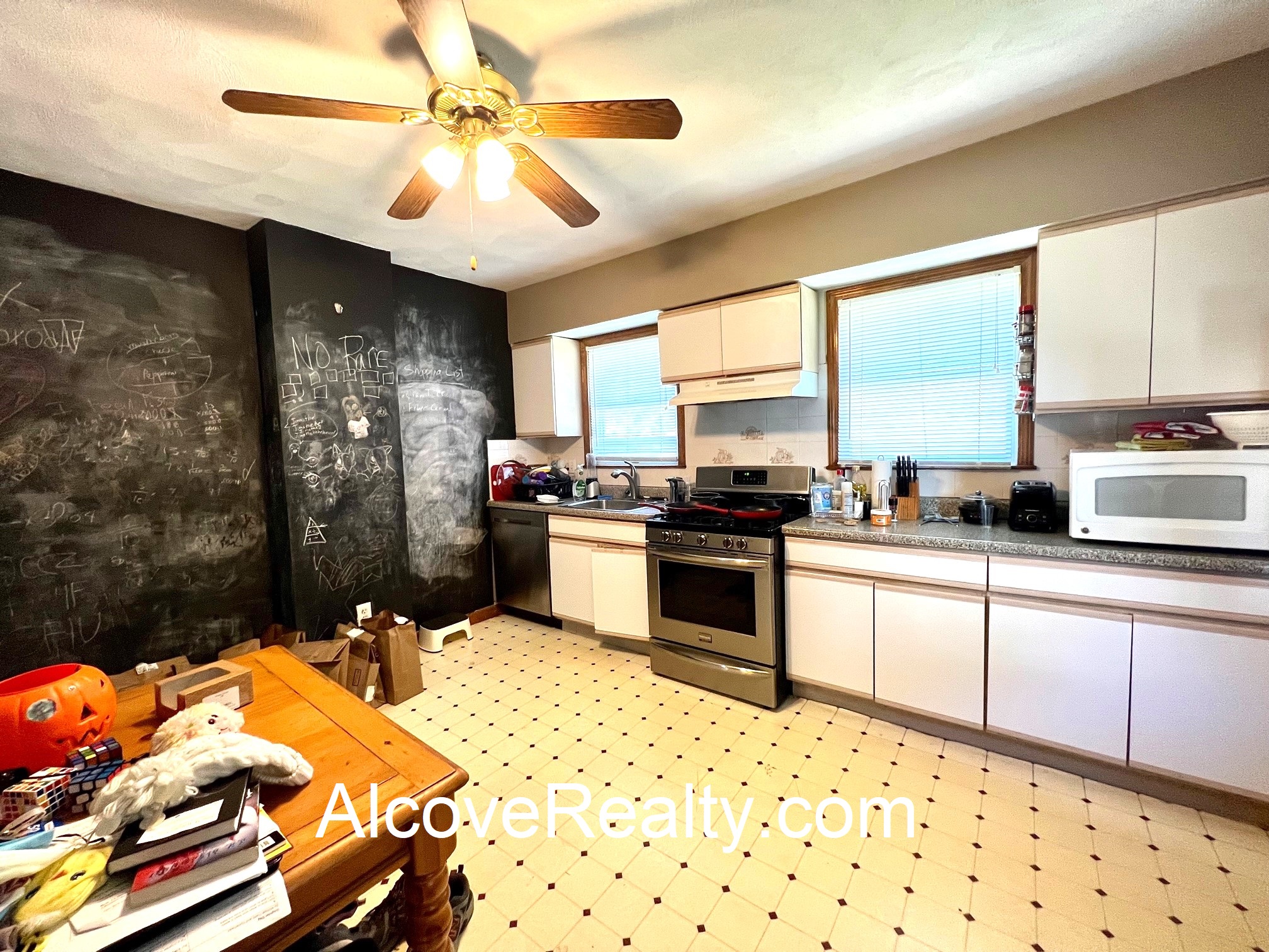 62 Harlow St, Arlington