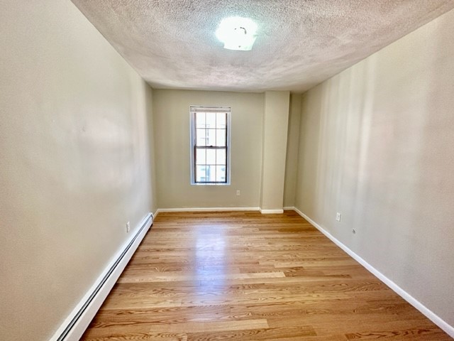 160 Salem St, North End