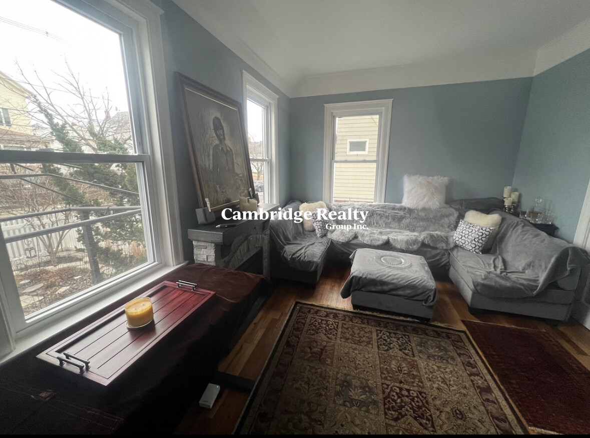 45 Franklin St, East Somerville