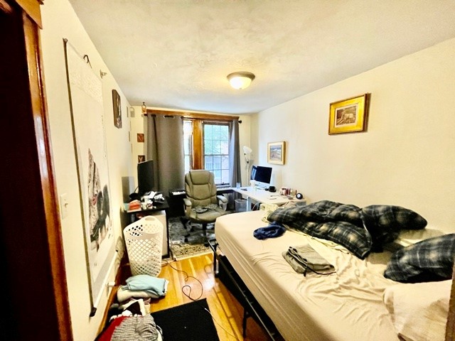 300 North St, North End