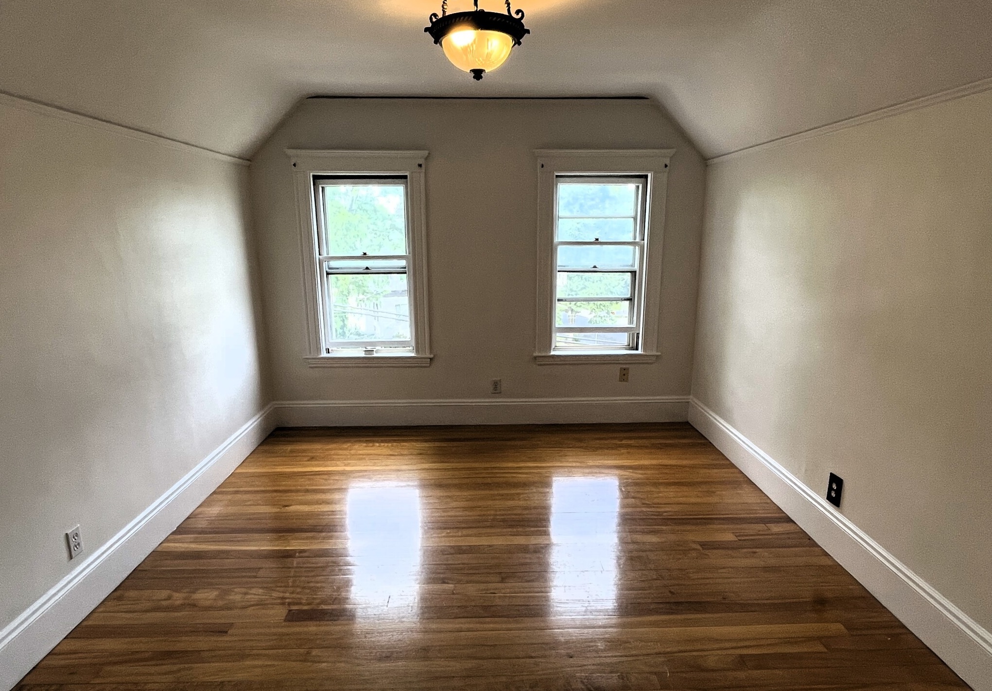 346-348 Belmont St, Watertown