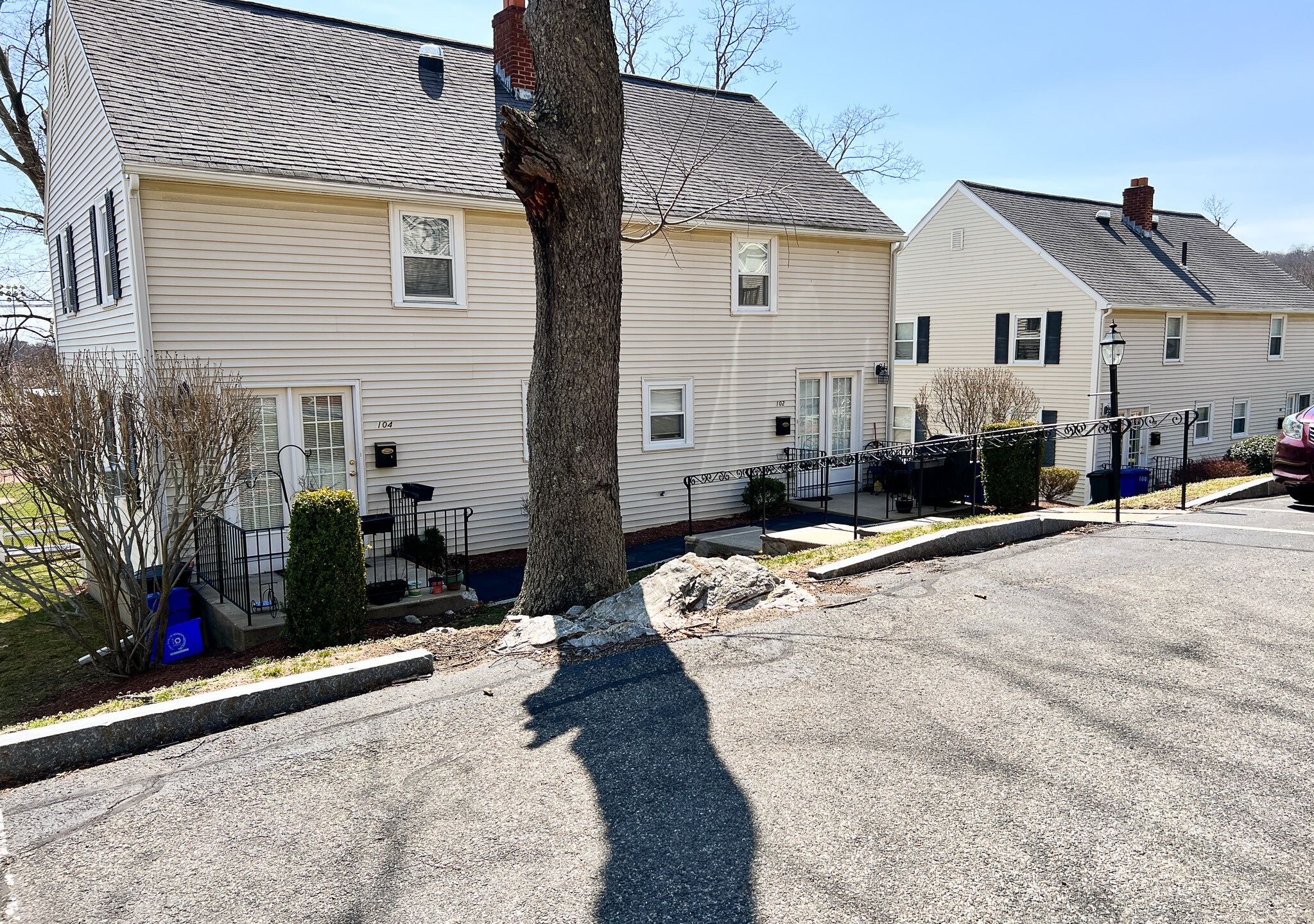 104 Forest St, Arlington