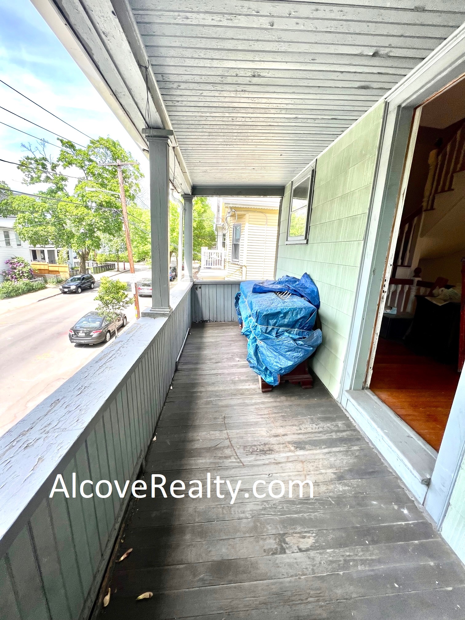 147 Willow Ave, Davis Square